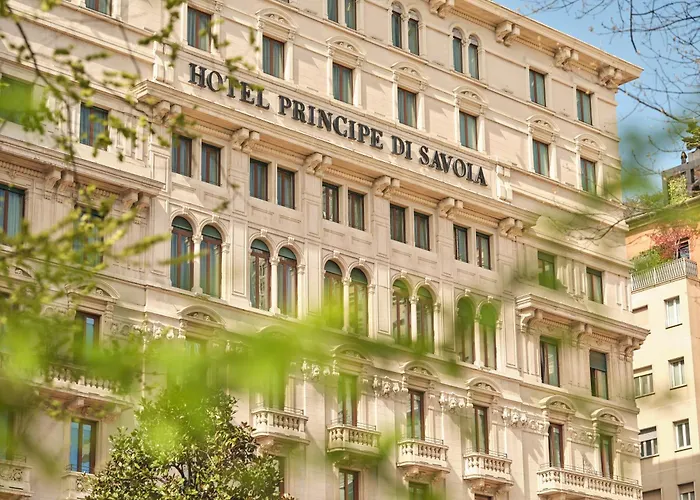 Hotel Principe Di Savoia - Dorchester Collection Exterior photo